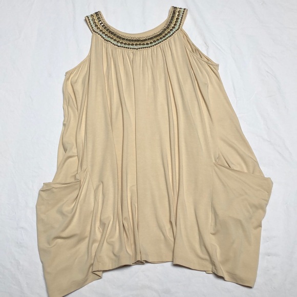 💙💙CAbi Egyptian Beaded Neck Tunic Style # 872 - Picture 4 of 8